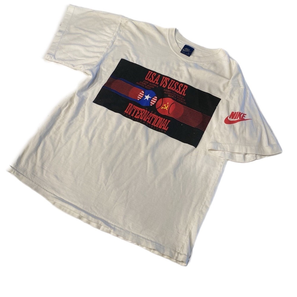 NIKE VTG 80'S BLUE TAG USA VS USSR TENNIS INTERNATIONAL MENS M T-SHIRT